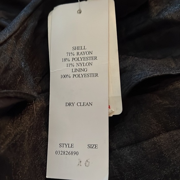 Adrianna Papell Evening Essentials black shimmering tiered skirt Sz 16 NWT - Picture 4 of 7